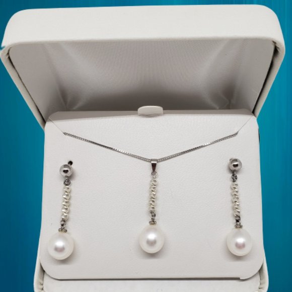 Sterling Silver Freshwater Pearl 9-9.5MM Earring/Necklace 18"  Set - Picture 1 of 3